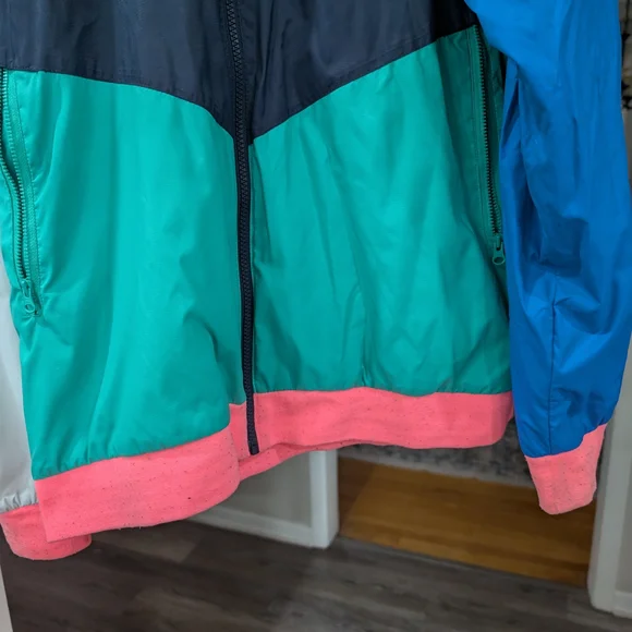 Nike Men's Multicolor Windbreaker Jacket - Picture 5 of 8